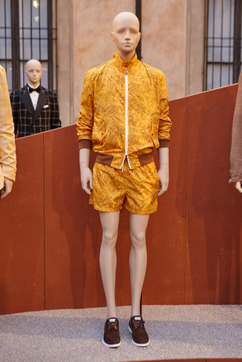 Fotoservizio/SS 2024/MEN/SFILATA/KITON/DP2/15