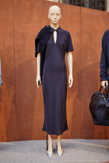 Fotoservizio/SS 2024/MEN/SFILATA/KITON/DP2/38
