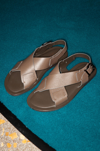 Fotoservizio/SS 2024/MEN/PRESENTAZIONE/CORNELIANI/DP2/37