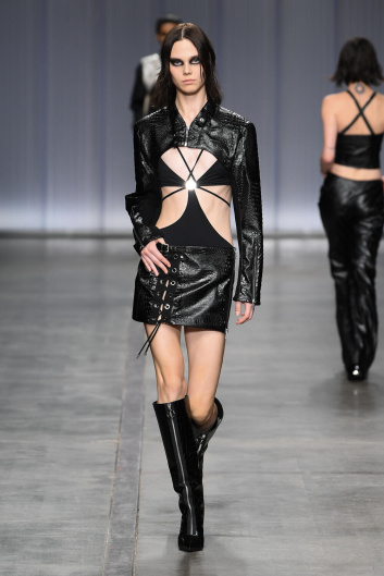 Fotoservizio/SS 2024/WOMEN/SFILATA/ICEBERG/DP2/2