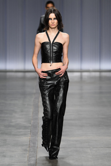 Fotoservizio/SS 2024/WOMEN/SFILATA/ICEBERG/DP2/0