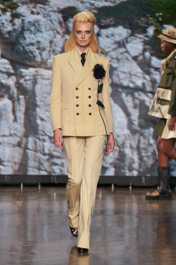 Fotoservizio/SS 2024/WOMEN/SFILATA/ANTONIO MARRAS/DP2/5