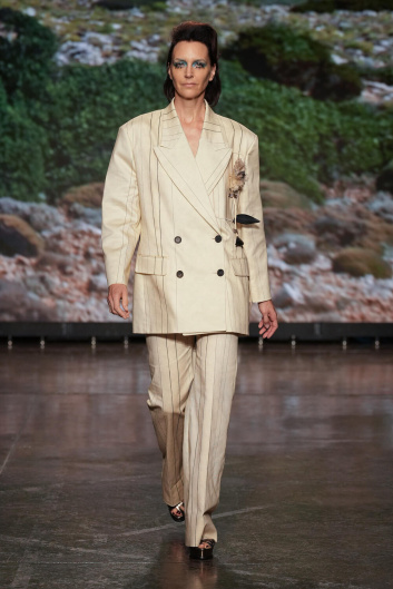 Fotoservizio/SS 2024/WOMEN/SFILATA/ANTONIO MARRAS/DP2/0