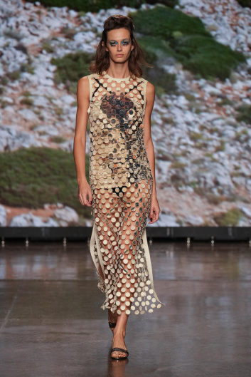 Fotoservizio/SS 2024/WOMEN/SFILATA/ANTONIO MARRAS/DP2/1