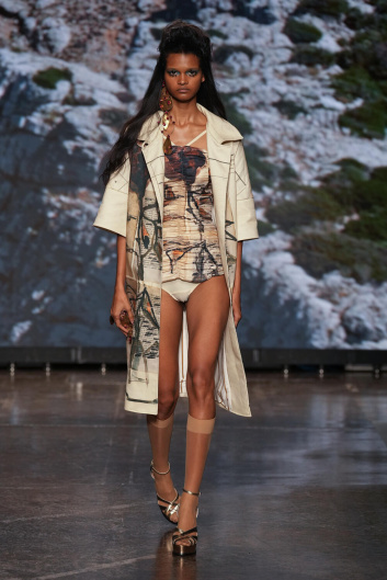 Fotoservizio/SS 2024/WOMEN/SFILATA/ANTONIO MARRAS/DP2/2