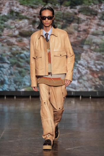 Fotoservizio/SS 2024/WOMEN/SFILATA/ANTONIO MARRAS/DP2/15