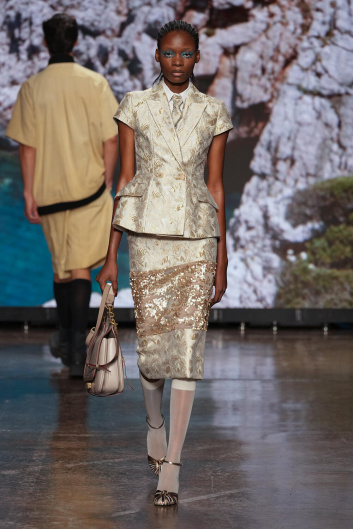 Fotoservizio/SS 2024/WOMEN/SFILATA/ANTONIO MARRAS/DP2/10