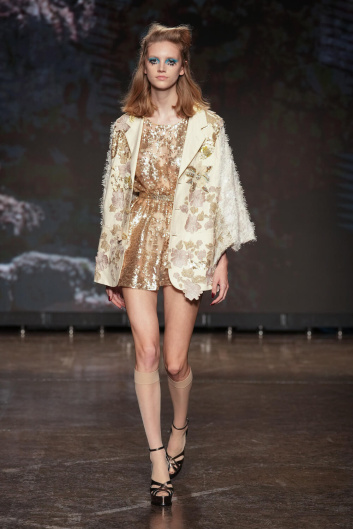 Fotoservizio/SS 2024/WOMEN/SFILATA/ANTONIO MARRAS/DP2/11