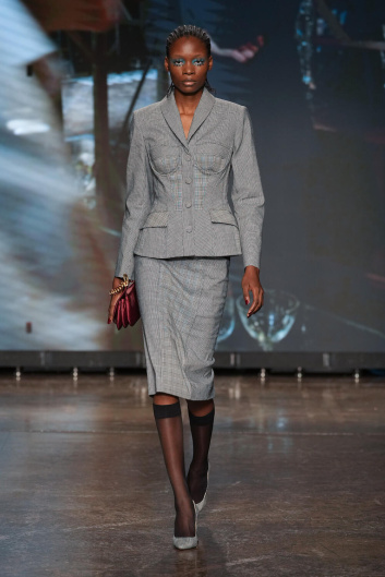 Fotoservizio/SS 2024/WOMEN/SFILATA/ANTONIO MARRAS/DP2/41