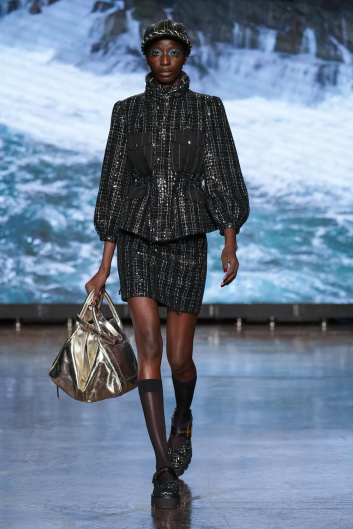 Fotoservizio/SS 2024/WOMEN/SFILATA/ANTONIO MARRAS/DP2/53