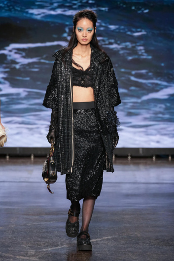 Fotoservizio/SS 2024/WOMEN/SFILATA/ANTONIO MARRAS/DP2/0