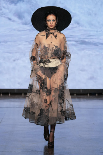 Fotoservizio/SS 2024/WOMEN/SFILATA/ANTONIO MARRAS/DP2/19