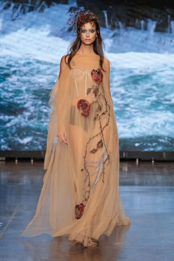 Fotoservizio/SS 2024/WOMEN/SFILATA/ANTONIO MARRAS/DP2/21