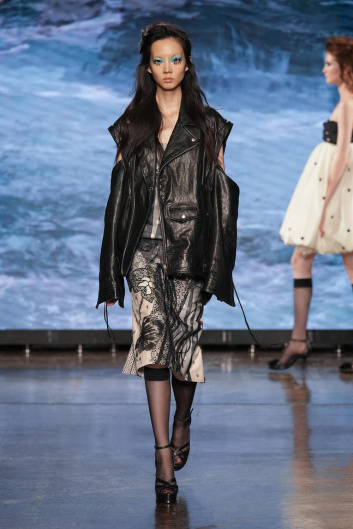 Fotoservizio/SS 2024/WOMEN/SFILATA/ANTONIO MARRAS/DP2/15