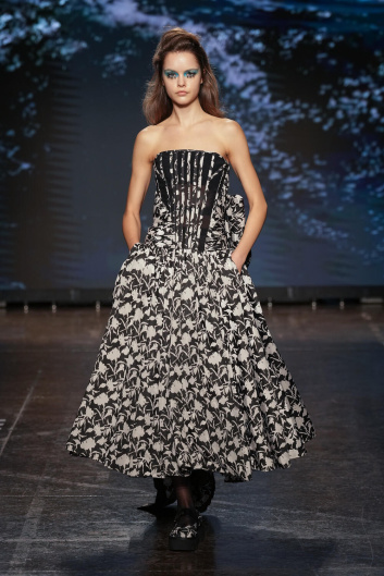 Fotoservizio/SS 2024/WOMEN/SFILATA/ANTONIO MARRAS/DP2/30
