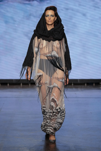 Fotoservizio/SS 2024/WOMEN/SFILATA/ANTONIO MARRAS/DP2/33
