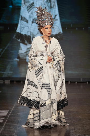 Fotoservizio/SS 2024/WOMEN/SFILATA/ANTONIO MARRAS/DP2/34