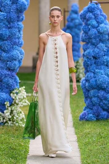 Fotoservizio/SS 2024/WOMEN/PRESENTAZIONE/SARAWONG/DP2/5