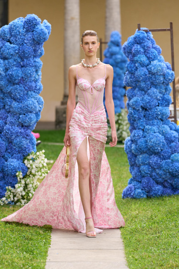 Fotoservizio/SS 2024/WOMEN/PRESENTAZIONE/SARAWONG/DP2/29