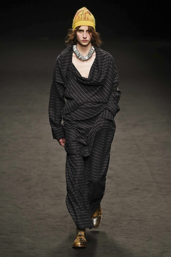 Fotoservizio/FW 2016-2017/MEN/VIVIENNE WESTWOOD/DP2/12
