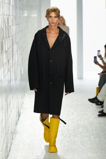 Fotoservizio/SS 2024/WOMEN/SFILATA/ONITSUKA TIGER/DP2/16