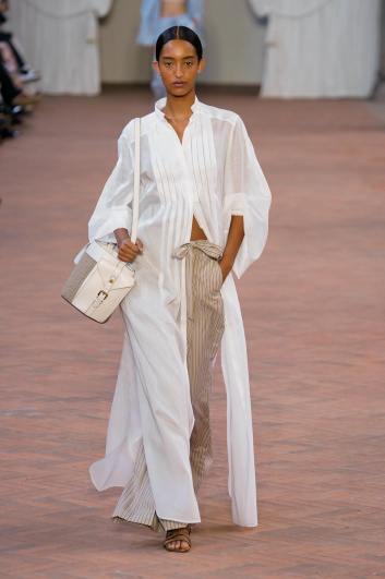 Fotoservizio/SS 2024/WOMEN/SFILATA/ALBERTA FERRETTI/DP2/1