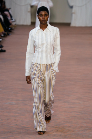 Fotoservizio/SS 2024/WOMEN/SFILATA/ALBERTA FERRETTI/DP2/3