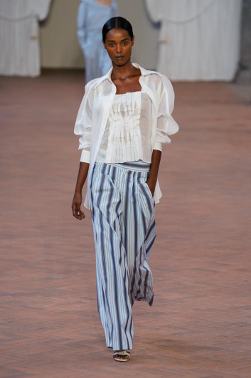 Fotoservizio/SS 2024/WOMEN/SFILATA/ALBERTA FERRETTI/DP2/5