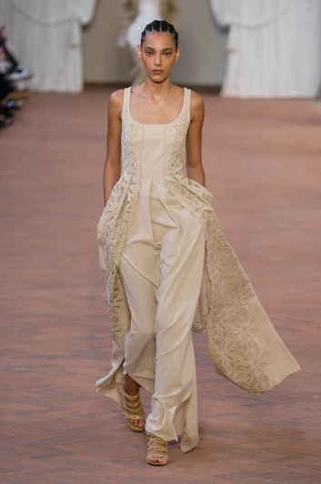 Fotoservizio/SS 2024/WOMEN/SFILATA/ALBERTA FERRETTI/DP2/18