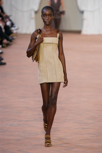 Fotoservizio/SS 2024/WOMEN/SFILATA/ALBERTA FERRETTI/DP2/20