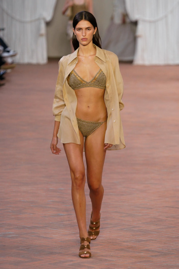 Fotoservizio/SS 2024/WOMEN/SFILATA/ALBERTA FERRETTI/DP2/22