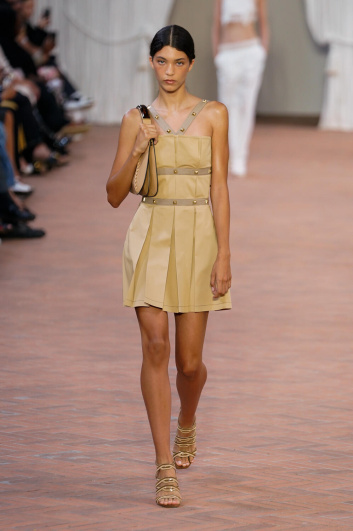 Fotoservizio/SS 2024/WOMEN/SFILATA/ALBERTA FERRETTI/DP2/25