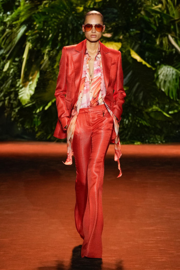 Fotoservizio/SS 2024/WOMEN/SFILATA/ROBERTO CAVALLI/DP2/1
