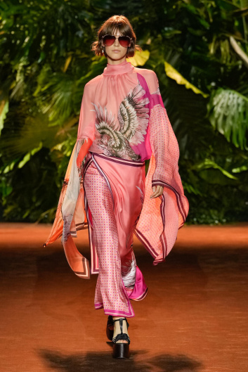 Fotoservizio/SS 2024/WOMEN/SFILATA/ROBERTO CAVALLI/DP2/5