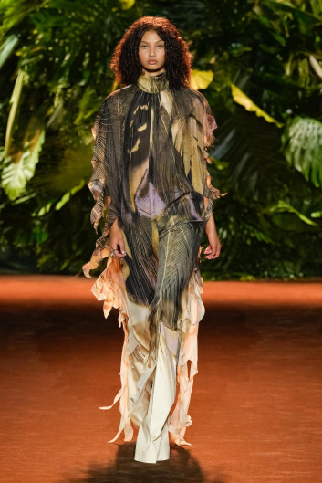 Fotoservizio/SS 2024/WOMEN/SFILATA/ROBERTO CAVALLI/DP2/18