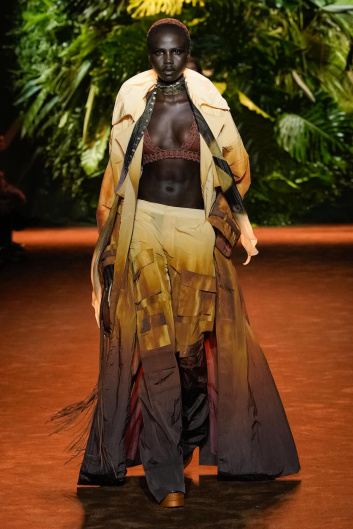 Fotoservizio/SS 2024/WOMEN/SFILATA/ROBERTO CAVALLI/DP2/13