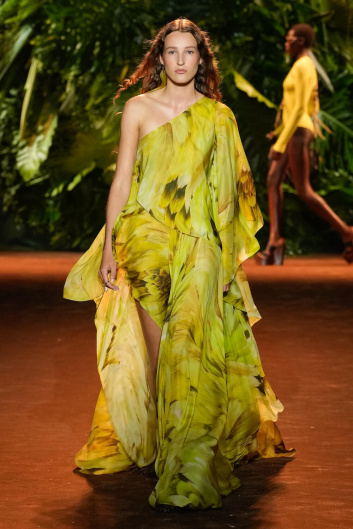 Fotoservizio/SS 2024/WOMEN/SFILATA/ROBERTO CAVALLI/DP2/31