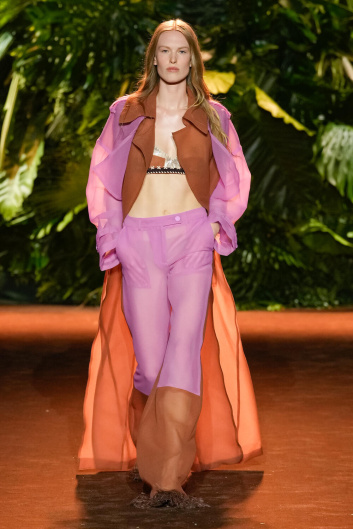 Fotoservizio/SS 2024/WOMEN/SFILATA/ROBERTO CAVALLI/DP2/24