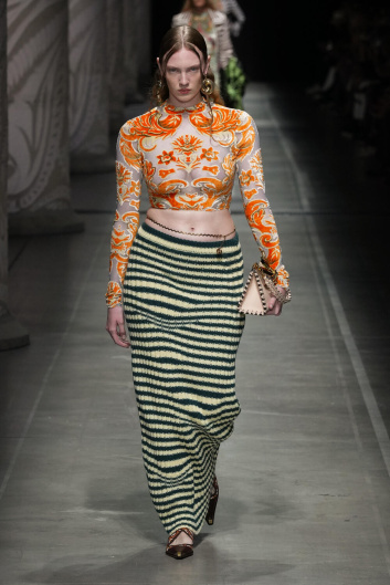 Fotoservizio/SS 2024/WOMEN/SFILATA/ETRO/DP2/0