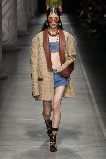 Fotoservizio/SS 2024/WOMEN/SFILATA/ETRO/DP2/7