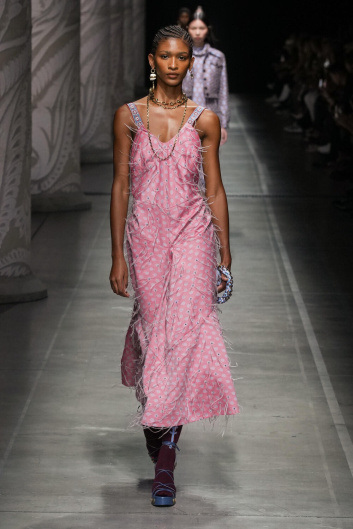 Fotoservizio/SS 2024/WOMEN/SFILATA/ETRO/DP2/13