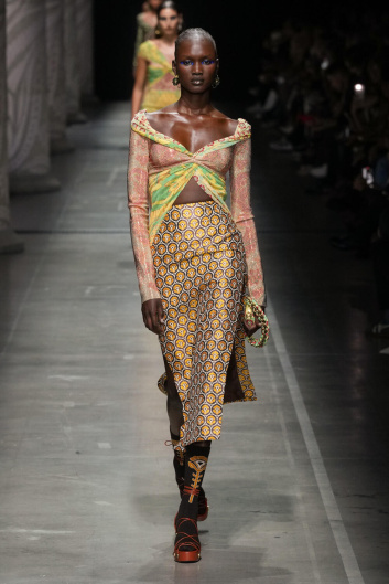 Fotoservizio/SS 2024/WOMEN/SFILATA/ETRO/DP2/17
