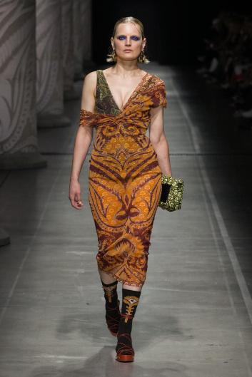 Fotoservizio/SS 2024/WOMEN/SFILATA/ETRO/DP2/5
