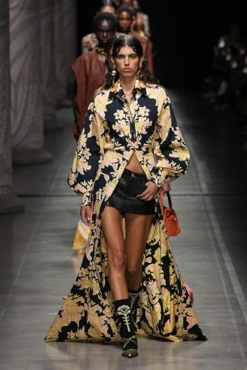 Fotoservizio/SS 2024/WOMEN/SFILATA/ETRO/DP2/6