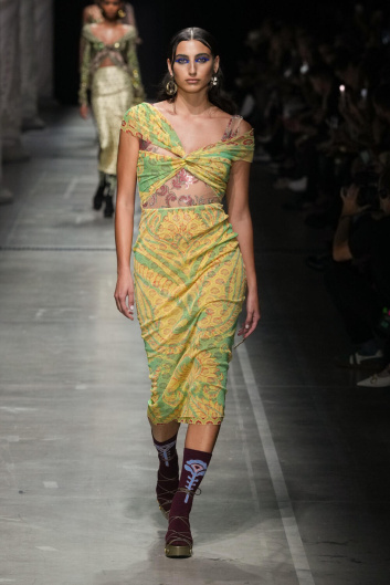 Fotoservizio/SS 2024/WOMEN/SFILATA/ETRO/DP2/0
