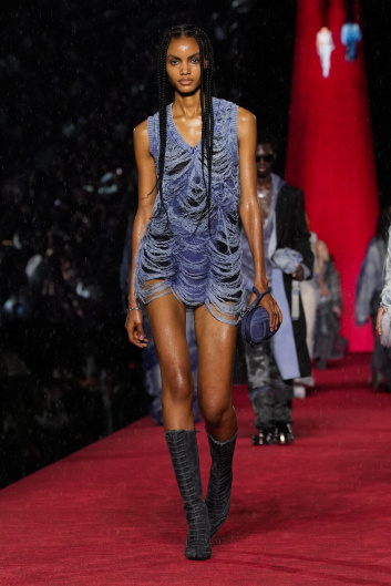 Fotoservizio/SS 2024/WOMEN/SFILATA/DIESEL/DP2/3