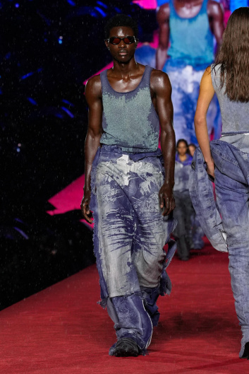 Fotoservizio/SS 2024/WOMEN/SFILATA/DIESEL/DP2/9