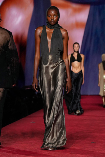 Fotoservizio/SS 2024/WOMEN/SFILATA/DIESEL/DP2/30