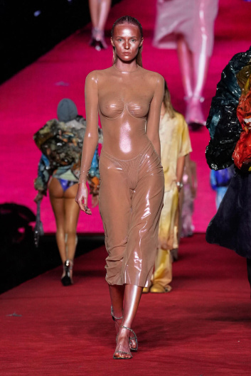 Fotoservizio/SS 2024/WOMEN/SFILATA/DIESEL/DP2/23