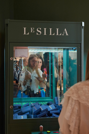Fotoservizio/SS 2024/WOMEN/PRESENTAZIONE/LE SILLA/DP2/0